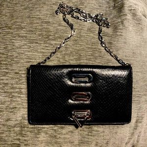 SALAR black trini clutch